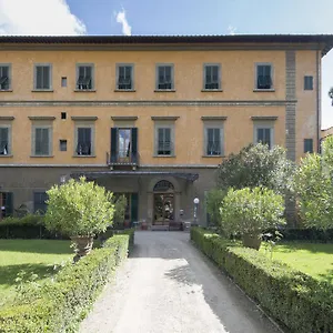 https://casa-santo-nome-di-gesu.it-tuscanyhotel.com